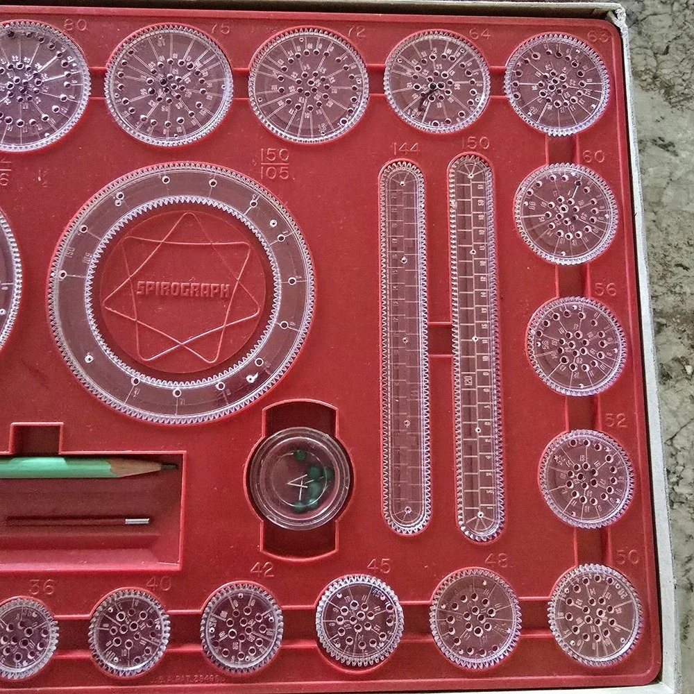 Kenner spirograph drawing